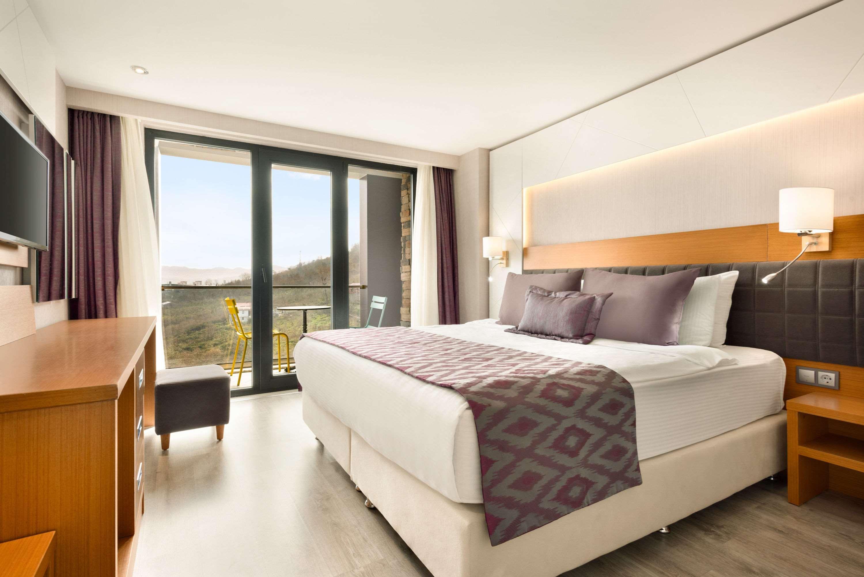 Готель Ramada By Wyndham Giresun Piraziz Екстер'єр фото