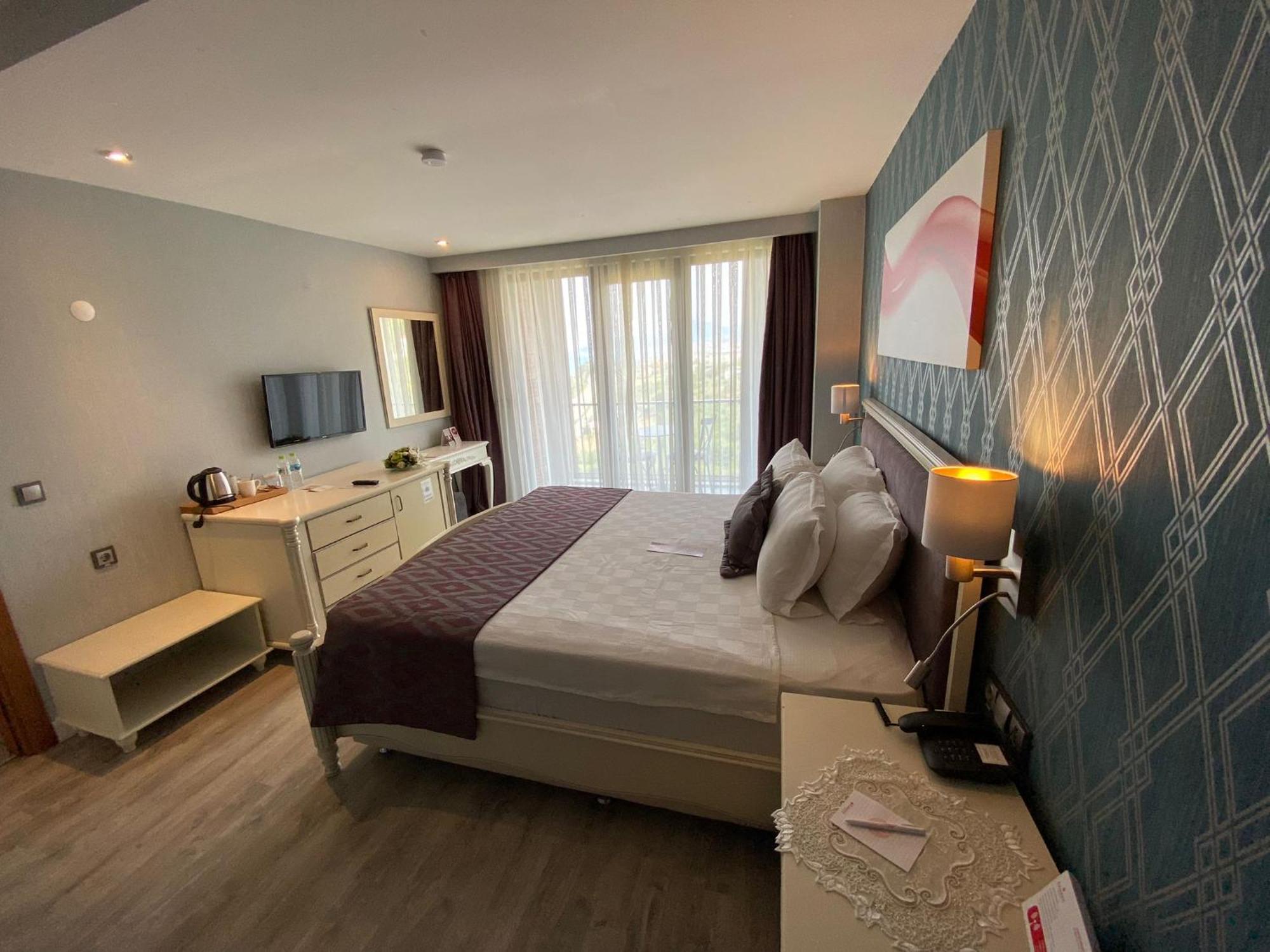 Готель Ramada By Wyndham Giresun Piraziz Екстер'єр фото